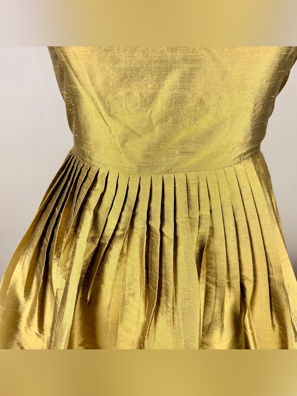 Anthropologie 100% Silk mustard Harlyn Lillie dress Size M with Pockets. - Picture 5 of 11